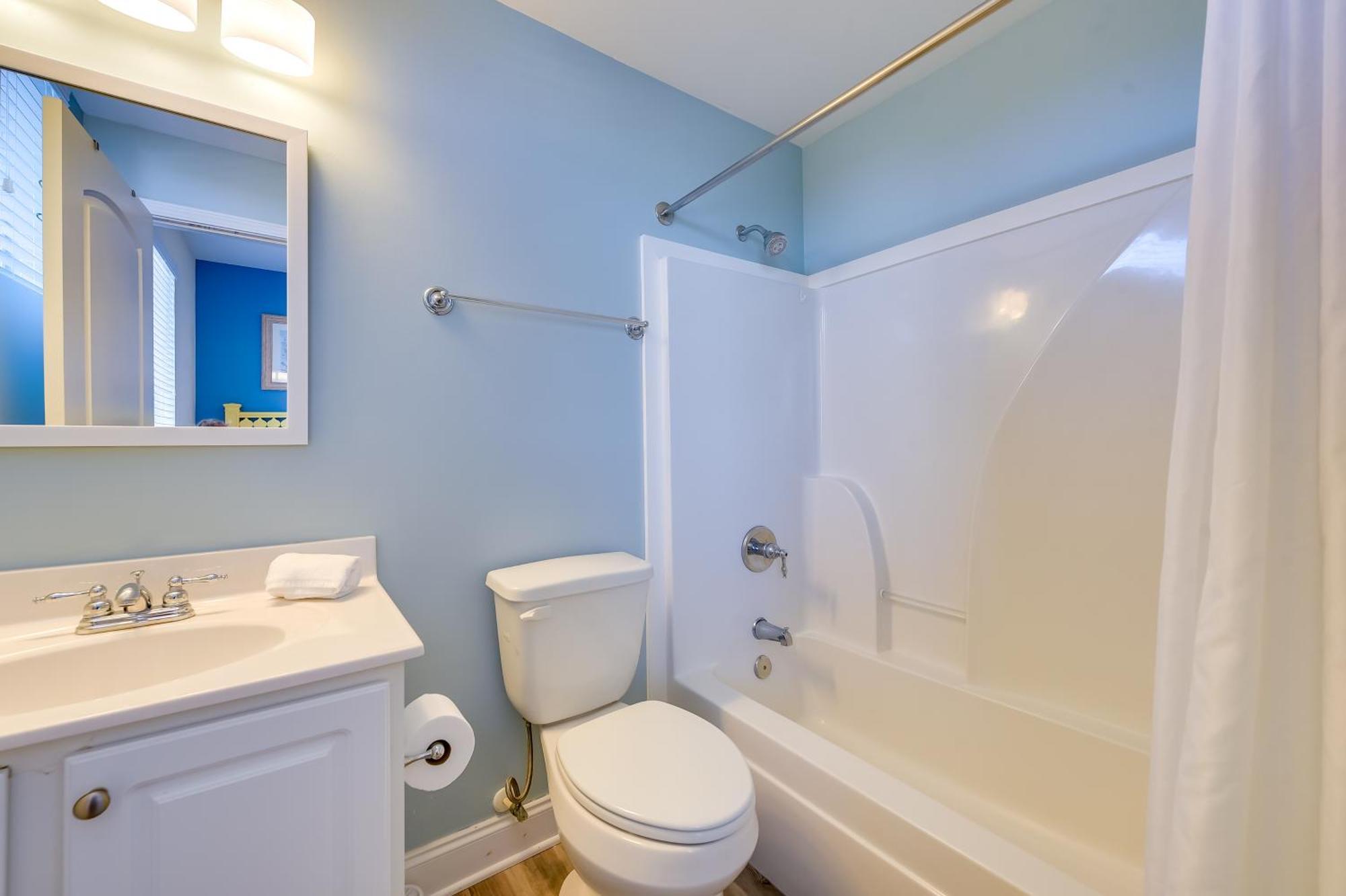 Roomy North Myrtle Beach Condo, Walk To Beach Bagian luar foto