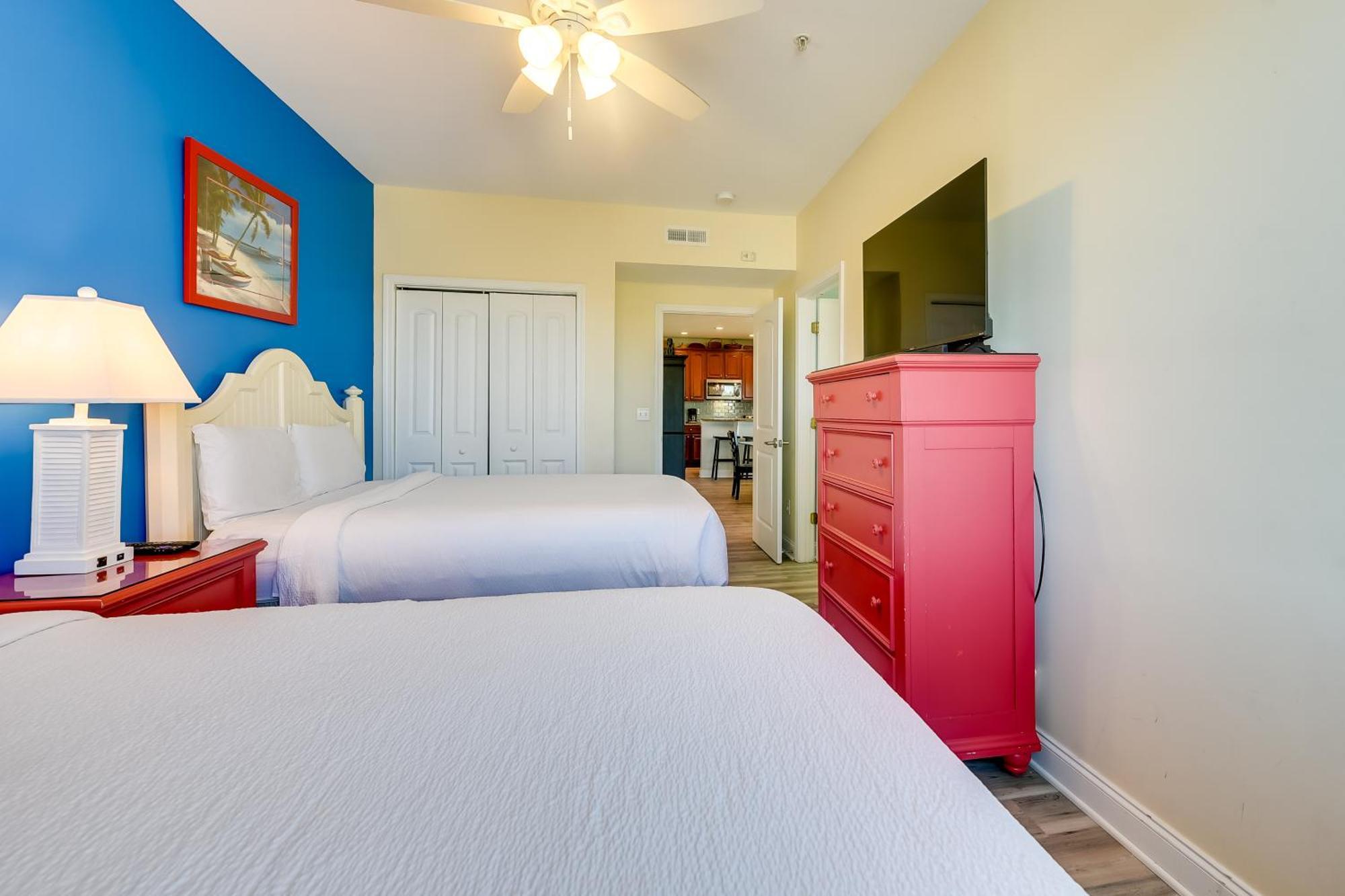 Roomy North Myrtle Beach Condo, Walk To Beach Bagian luar foto
