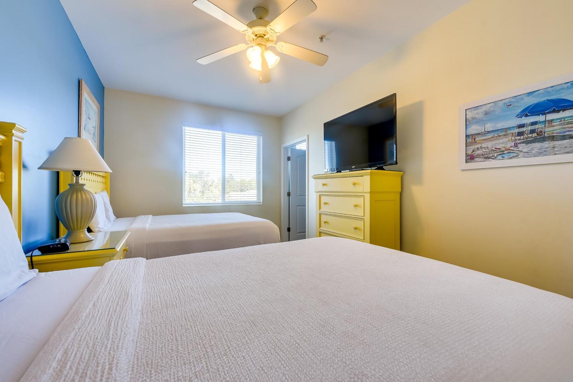 Roomy North Myrtle Beach Condo, Walk To Beach Bagian luar foto
